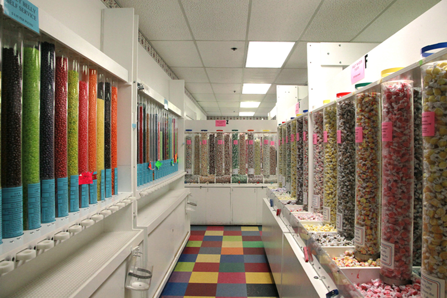The Seaside Candyman Jelly Belly and Taffy Aisles